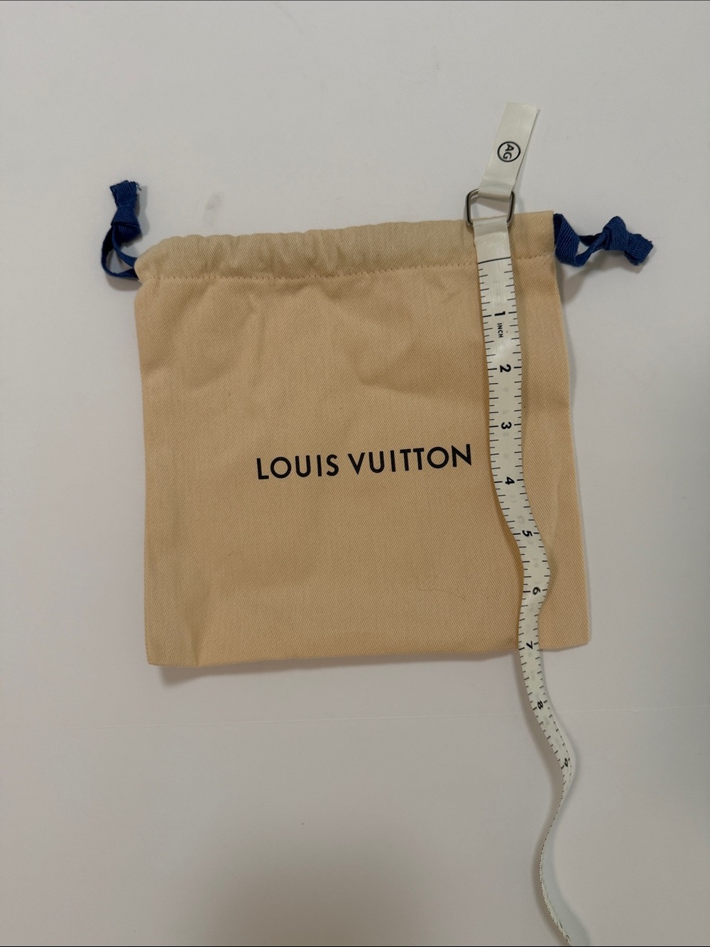 Louis Vuitton Beige Pouch with Blue Drawstrings - Picture 2 of 3
